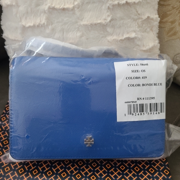 Handbag - Picture 3 of 6